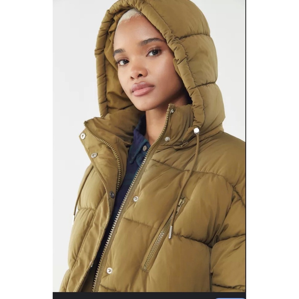 Urban outfitters hooded puffer women's large green‎ olive